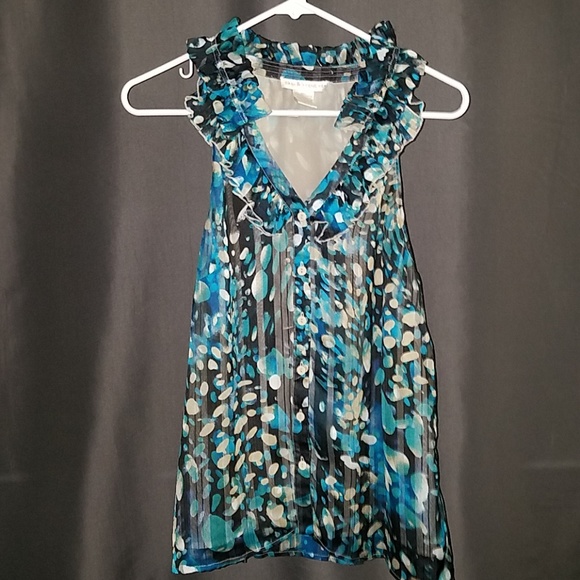 Sarah Spencer Tops - 3 for $12- Medium Sarah Spencer Blouse Sarah Spencer Tops - 3 for $12- Medium Sarah Spencer Blouse